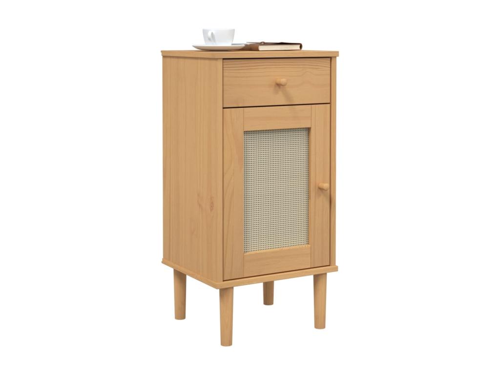 Tavolo in legno di pino marrone